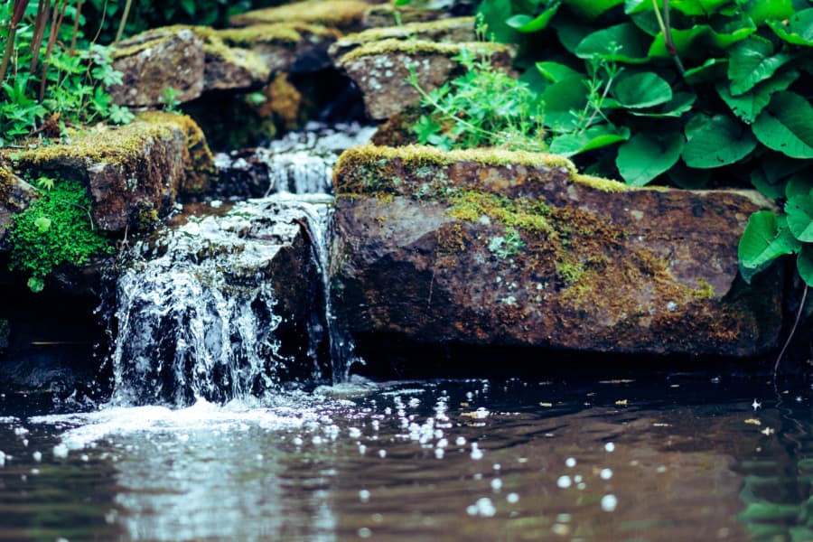 Lösungen mit Wasser für Haus und Garten von Galabau Weirauch